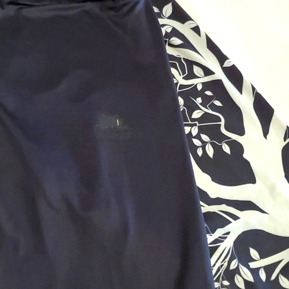 Black and white Lotus Legging yoga pants w branch tree design - Picture 11 of 11